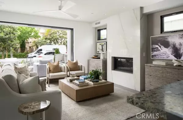 Corona Del Mar, CA 92625,502 Begonia Avenue