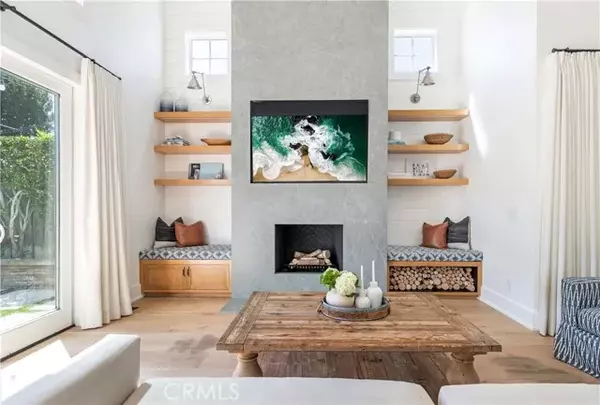 Newport Beach, CA 92660,2006 Deborah Lane