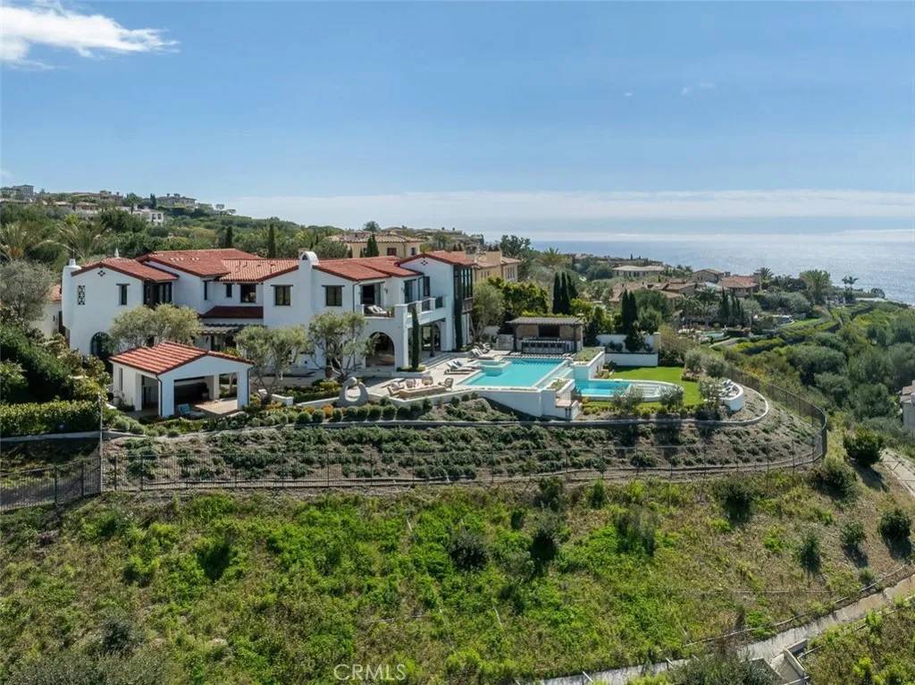 7 Clear Water, Newport Coast, CA 92657
