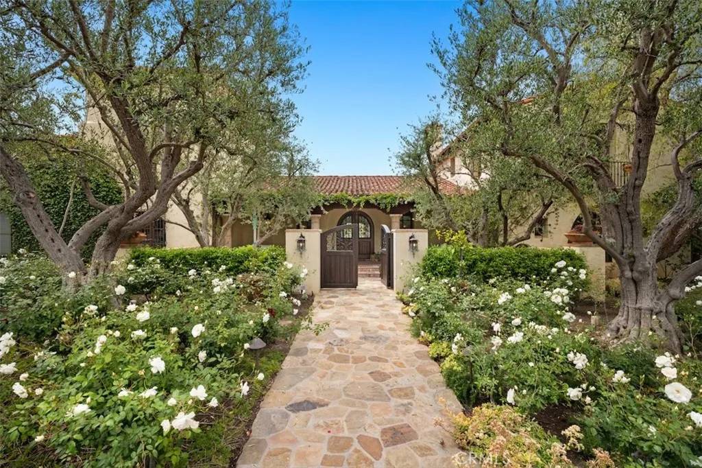 60 Canyon Creek,  Irvine,  CA 92603