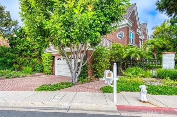 14 Belcourt Drive #7, Newport Beach, CA 92660