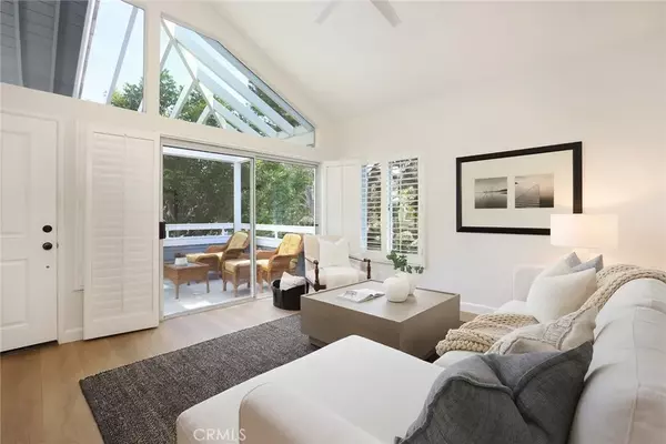 214 Hartford Drive #126,  Newport Beach,  CA 92660