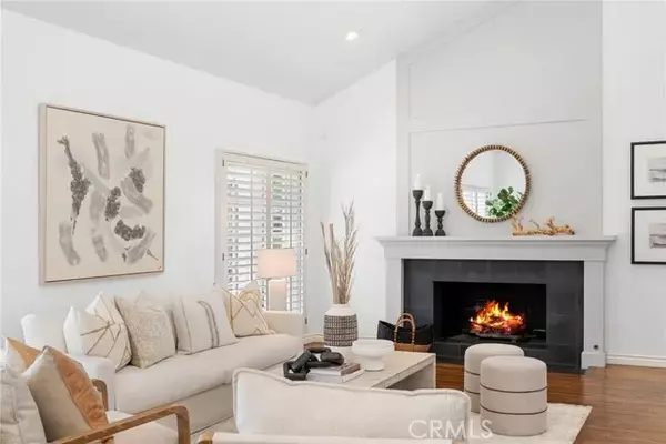 Newport Beach, CA 92660,1942 Port Laurent Place