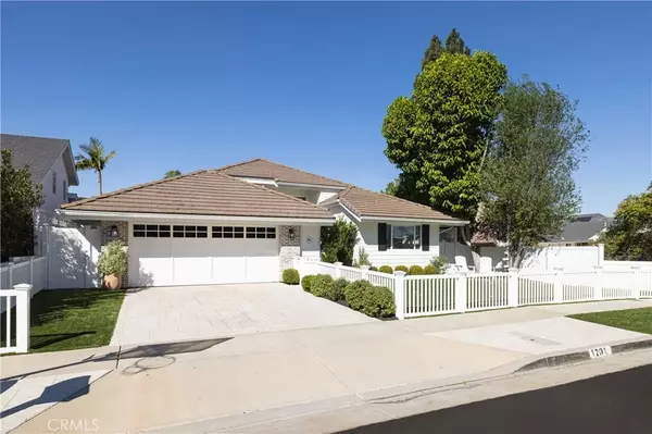 1201 Blue Gum Lane, Newport Beach, CA 92660