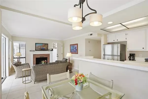 Newport Beach, CA 92663,122 44th Street
