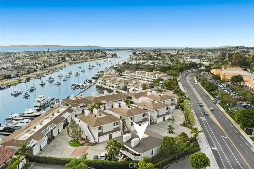 Newport Beach, CA 92660,1030 Bayside Cove #702