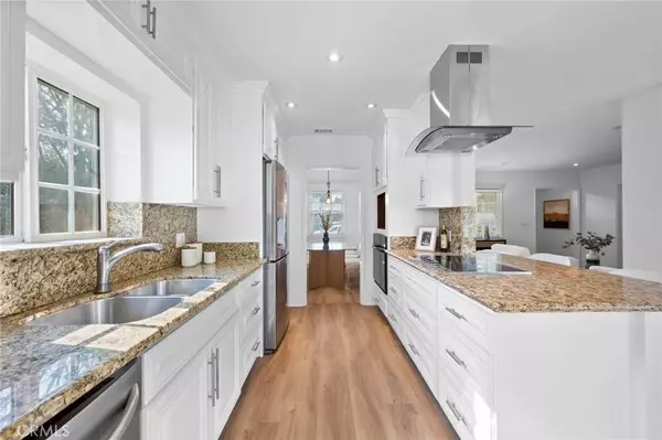 Valley Village, CA 91607,5518 Simpson Avenue