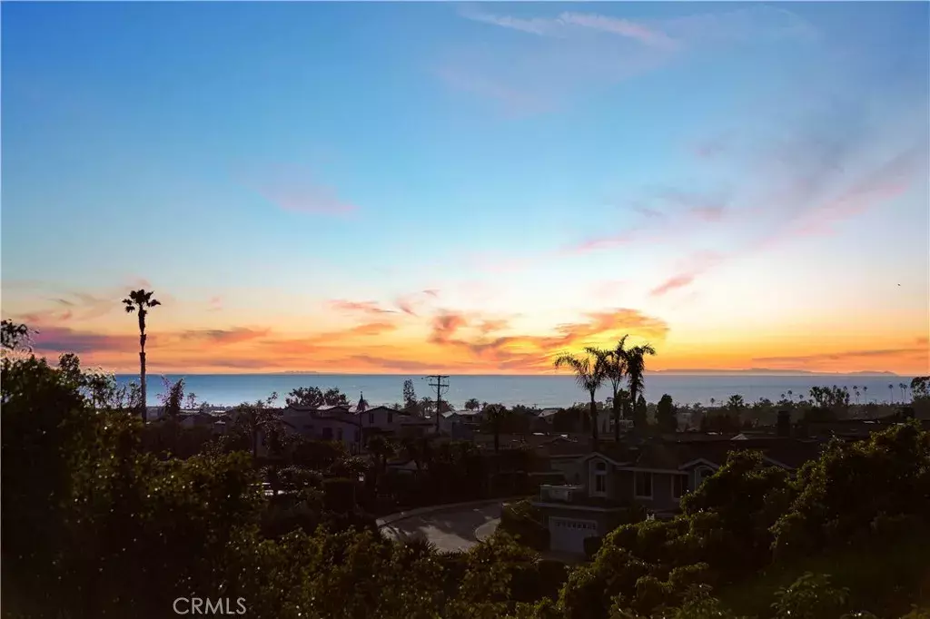 Corona Del Mar, CA 92625,978 Sandcastle Drive