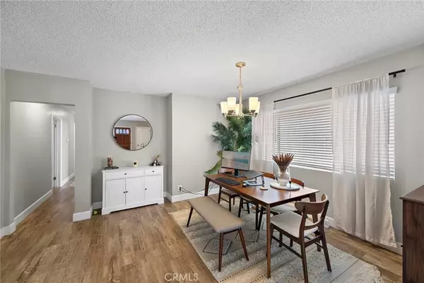 Corona Del Mar, CA 92625,512 Iris Avenue