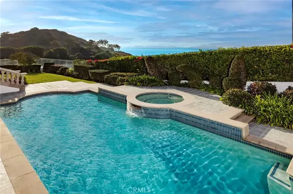 Laguna Beach, CA 92651,105 Irvine Cove Court