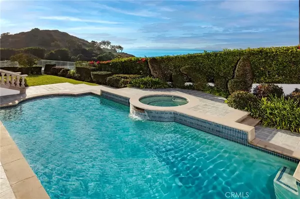 Laguna Beach, CA 92651,105 Irvine Cove Court