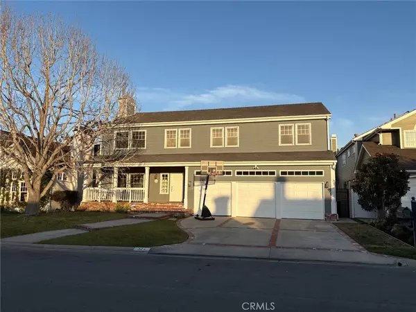 324 Signal Road, Newport Beach, CA 92663