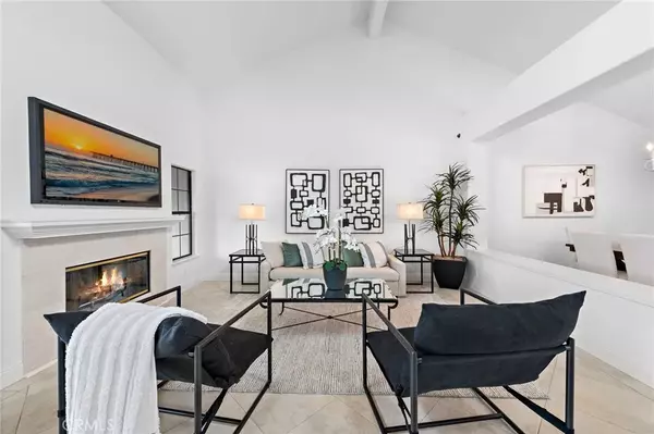 Newport Beach, CA 92660,15 Sea Cove Lane