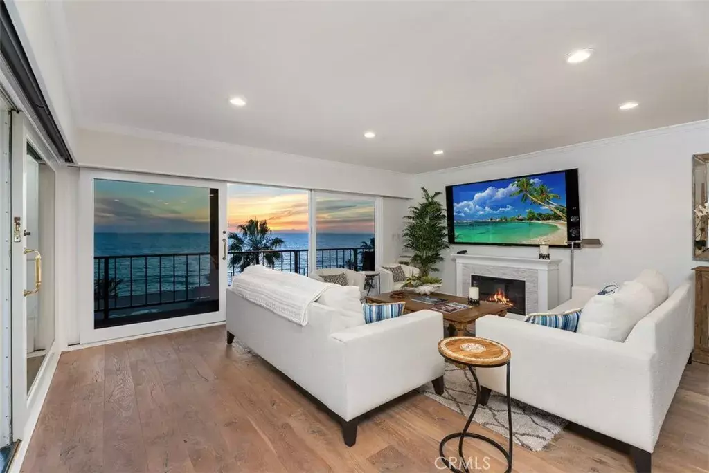 Laguna Beach, CA 92651,31423 Coast Hwy #59