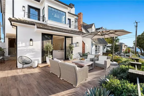 Corona Del Mar, CA 92625,302 Narcissus Avenue