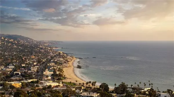 Laguna Beach, CA 92651,482 High Drive