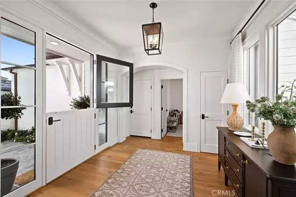 Newport Beach, CA 92660,6 Cape Andover