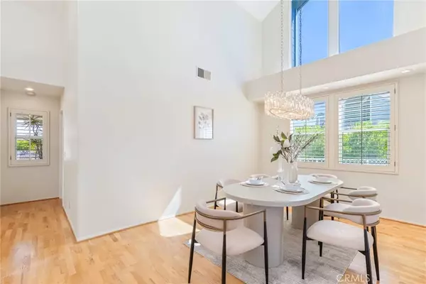 Irvine, CA 92603,7 Altair #7