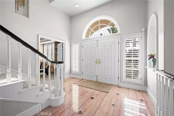 Newport Beach, CA 92660,4 Huntington Court