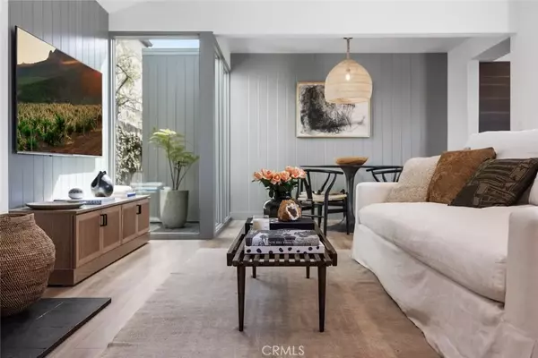 Newport Beach, CA 92663,428 Colton Street