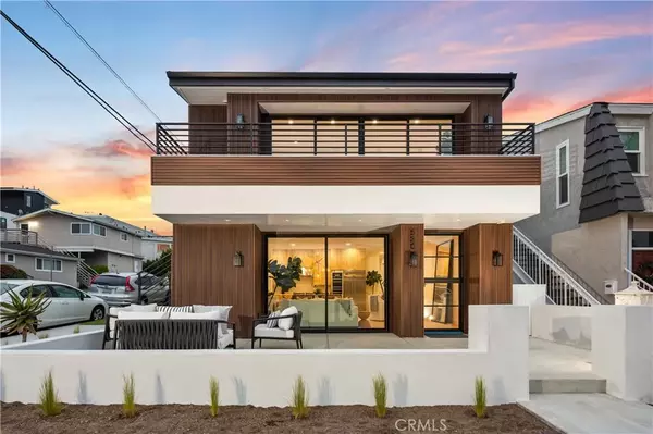 520 Iris Avenue, Corona Del Mar, CA 92625