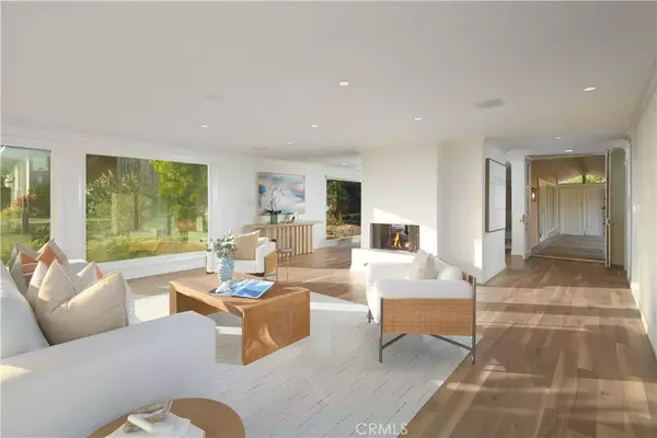 Corona Del Mar, CA 92625,2821 Ebbtide Road