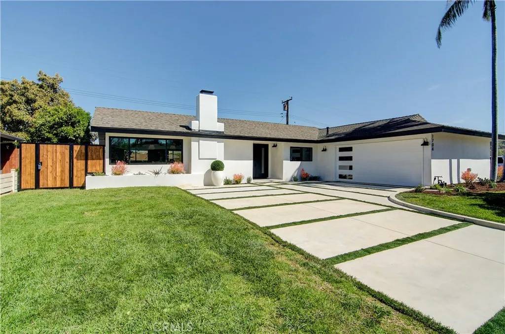 1704 Samar Drive,  Costa Mesa,  CA 92626
