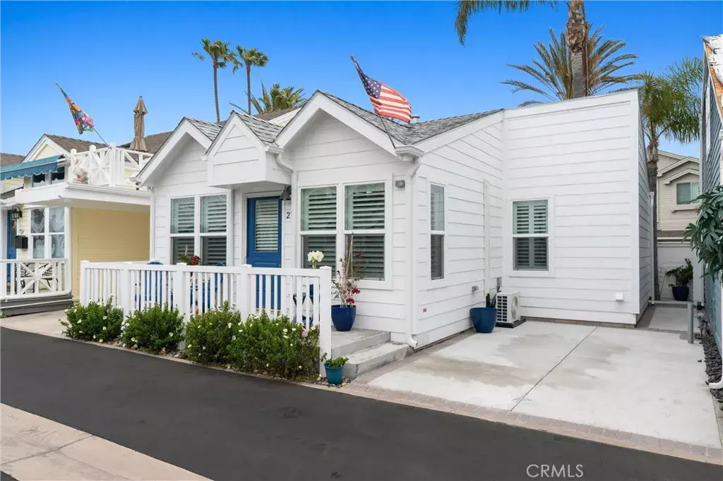 Newport Beach, CA 92663,27 Bolivar