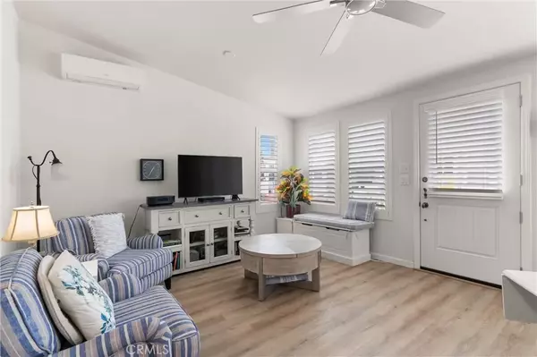 Newport Beach, CA 92663,27 Bolivar