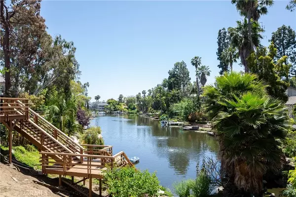 Newport Beach, CA 92660,2315 Heather Lane