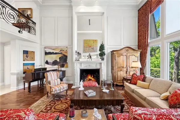 Newport Beach, CA 92660,14 Rue Chantilly