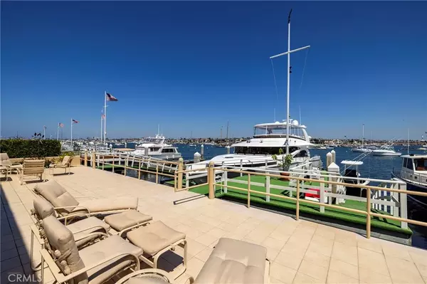 Newport Beach, CA 92661,812 W Bay Ave