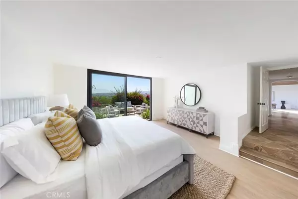 Newport Beach, CA 92660,24 Coventry