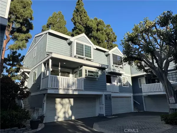 Costa Mesa, CA 92627,2218 Mayfair Court