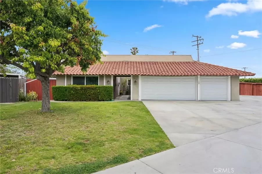 3133 Coral Avenue, Costa Mesa, CA 92626