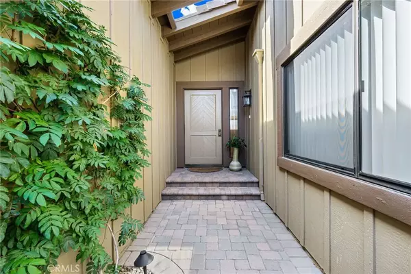 Palm Desert, CA 92211,283 Wild Horse Drive