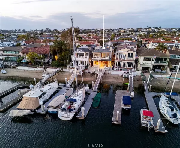 Newport Beach, CA 92663,517 Via Lido Soud