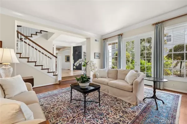 Newport Beach, CA 92660,77 Hillsdale Drive
