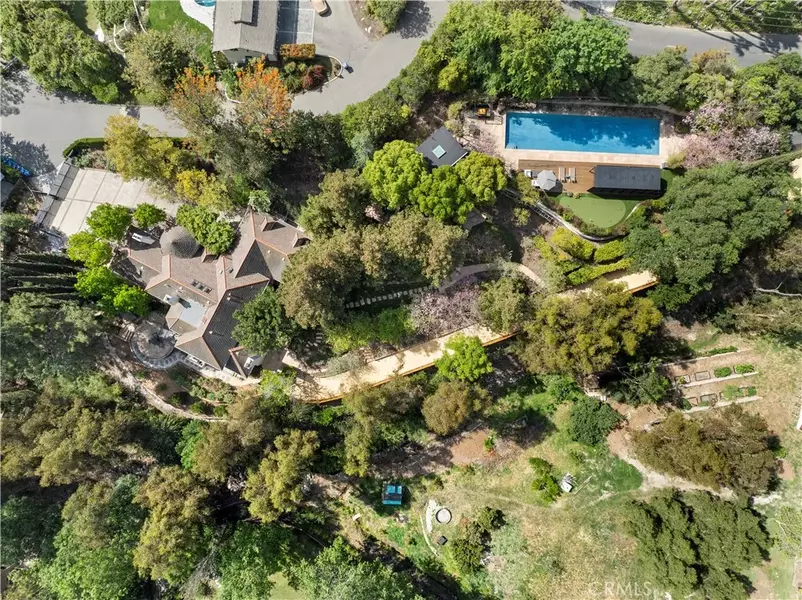 1935 Maverick Lane, North Tustin, CA 92705