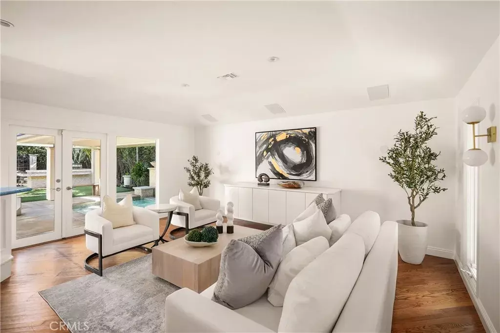 Corona Del Mar, CA 92625,1843 Seadrift Drive