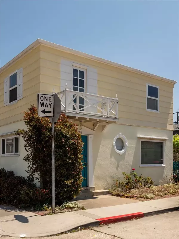 Newport Beach, CA 92662,124 Sapphire Avenue