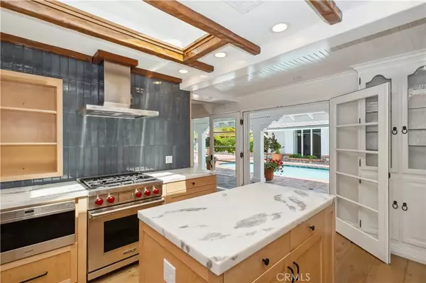 Corona Del Mar, CA 92625,2801 Pebble Drive