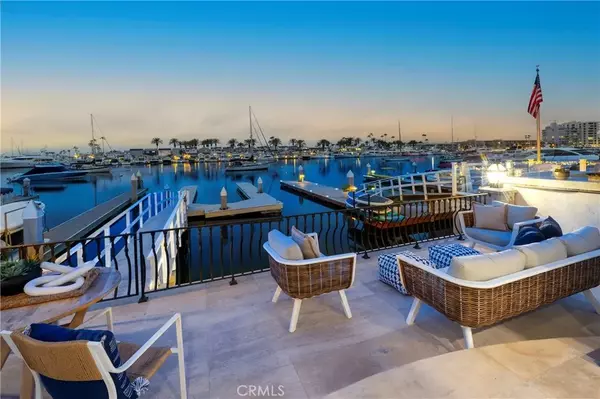 Newport Beach, CA 92663,339 Via Lido Soud