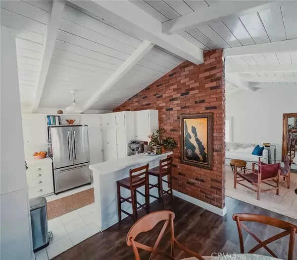 Corona Del Mar, CA 92625,514 Iris Avenue