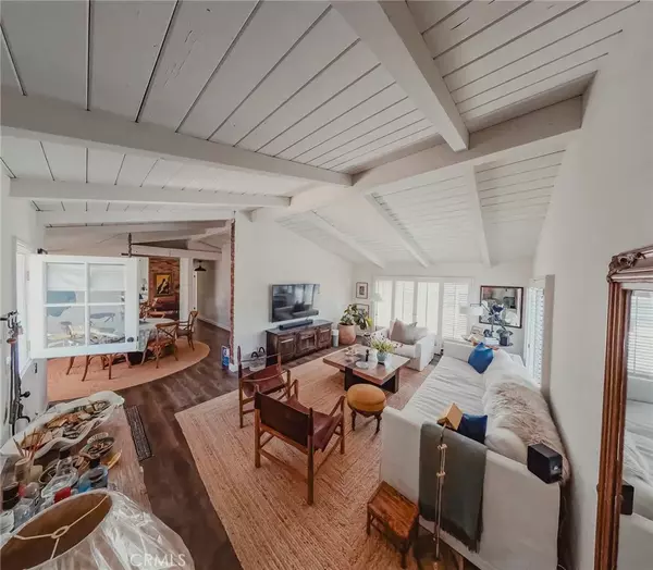 Corona Del Mar, CA 92625,514 Iris Avenue