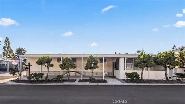 24001 Muirlands #81, Lake Forest, CA 92630
