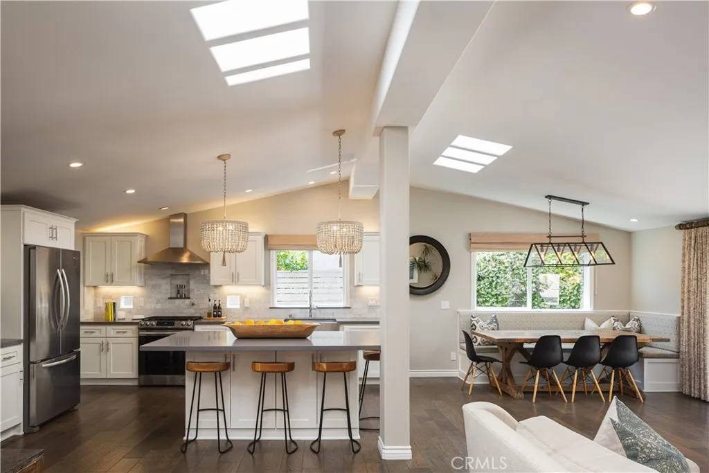 Costa Mesa, CA 92626,292 Bowling Green Drive