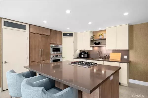 Corona Del Mar, CA 92625,741 Avocado Avenue #101