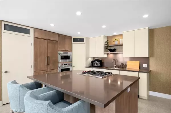 Corona Del Mar, CA 92625,741 Avocado Avenue #101