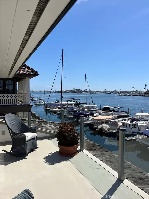 Newport Beach, CA 92663,2636 Bayshore Drive